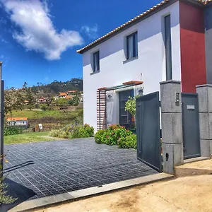 Lucilia's House Calheta (Madeira)
