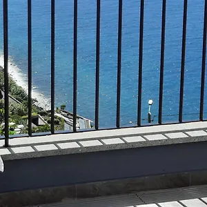Zeza's Sky Apartment