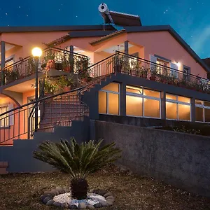 Paradise House Calheta Casa de Férias